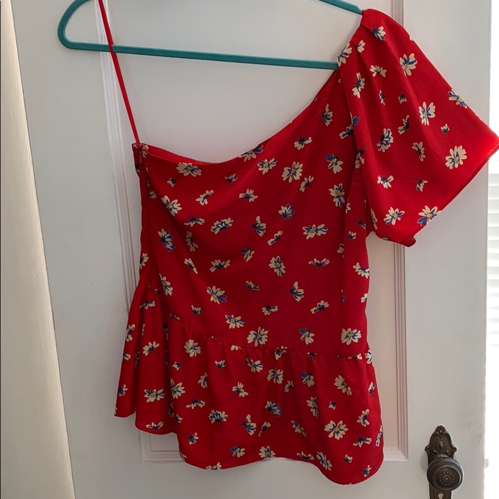 One shoulder peplum top